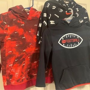 3 NIKE & Under Armor Hoodies, used Very good condition, all size S P CH